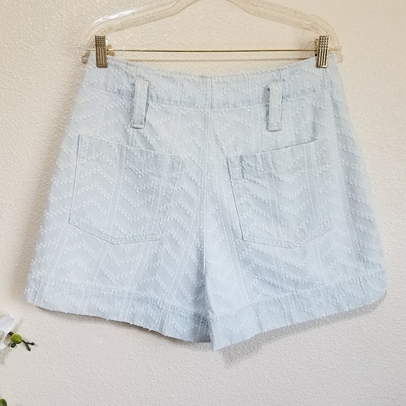 Happy Nature Textured Shorts - Picture 2 of 9